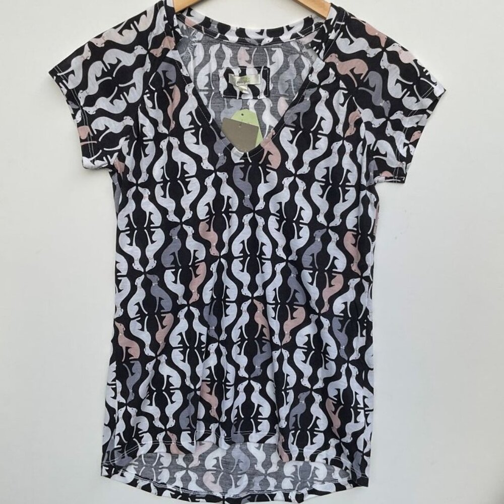 NWT Anthropologie Anamalia Tee Size M